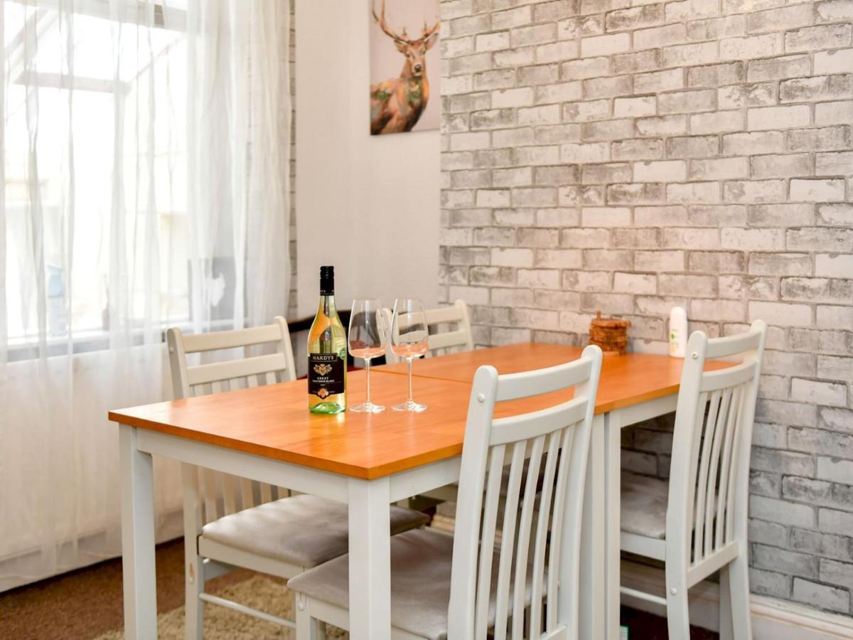 Pass The Keys Perfectly Located 3 Bed Home Close To The City 카디프 외부 사진